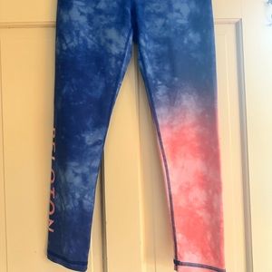 Miami Fitwear Kali 7/8 leggings, EUC, size M, Peloton logo
